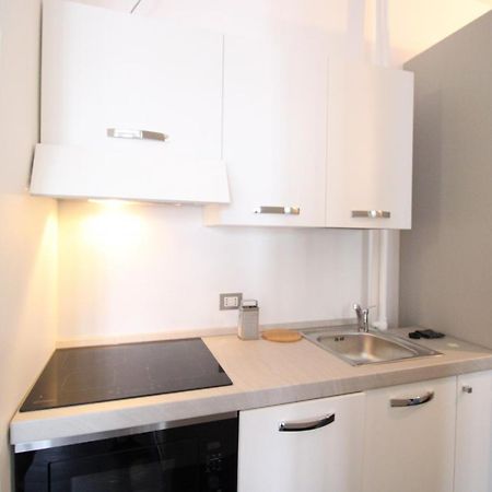 Milanrentals - Saturno Apartment Milão Exterior foto